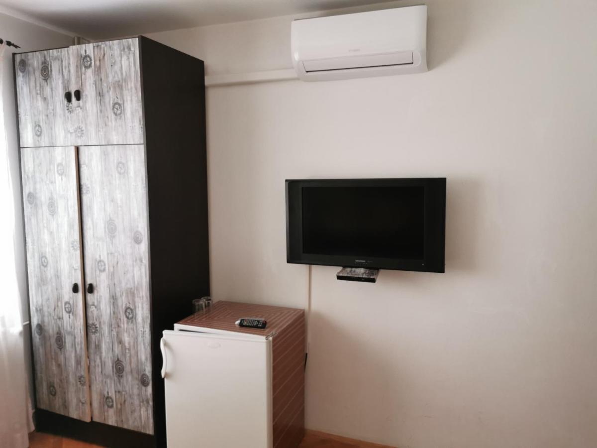 Villa Milic*** Seget Donji ภายนอก รูปภาพ